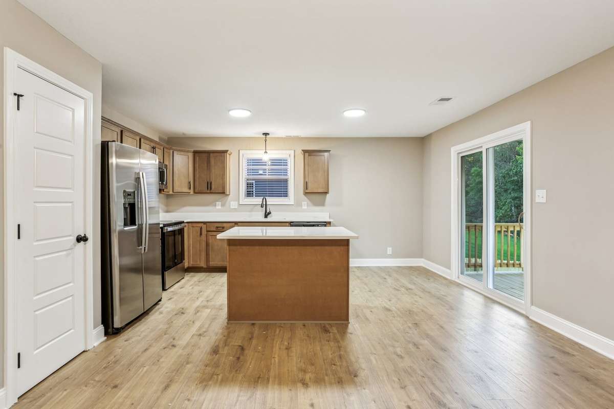 Sample pictures from a previous build showing the Brittany Floor Plan. Materials and colors are subject to change without notice.