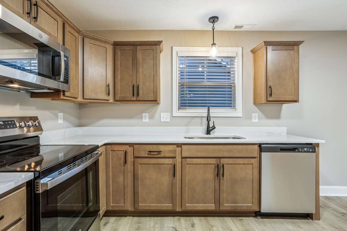 Sample pictures from a previous build showing the Brittany Floor Plan. Materials and colors are subject to change without notice.