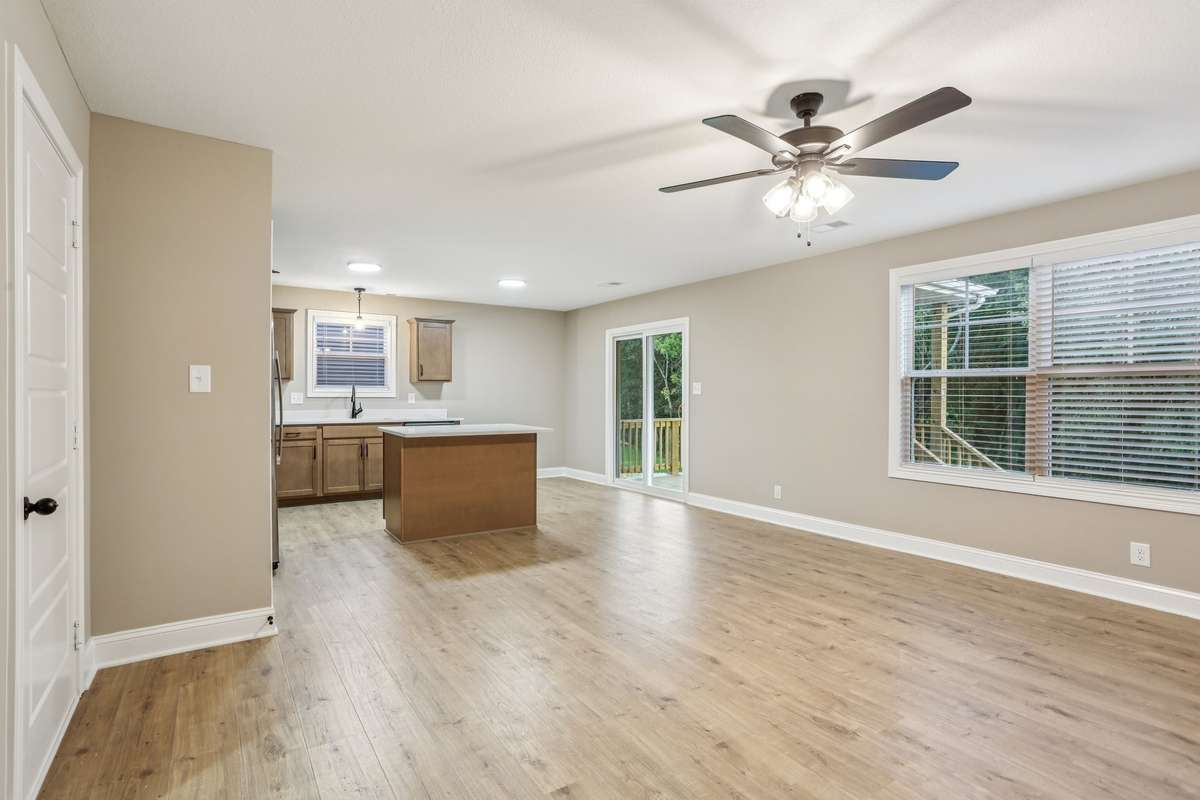 Sample pictures from a previous build showing the Brittany Floor Plan. Materials and colors are subject to change without notice.