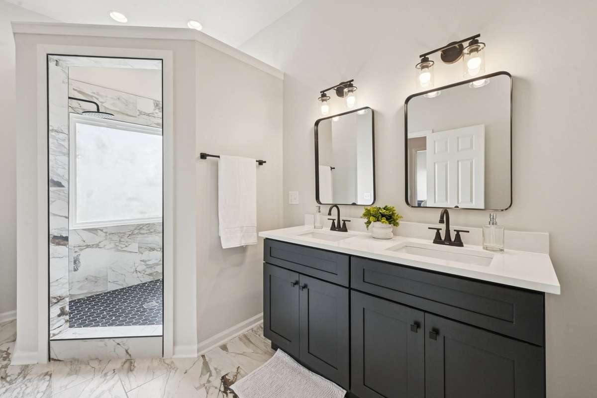 Primary bath