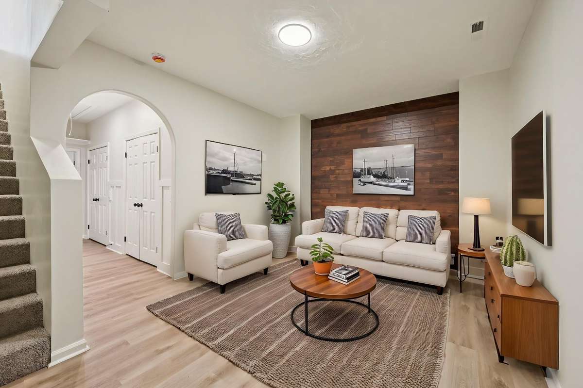 Basement livingroom