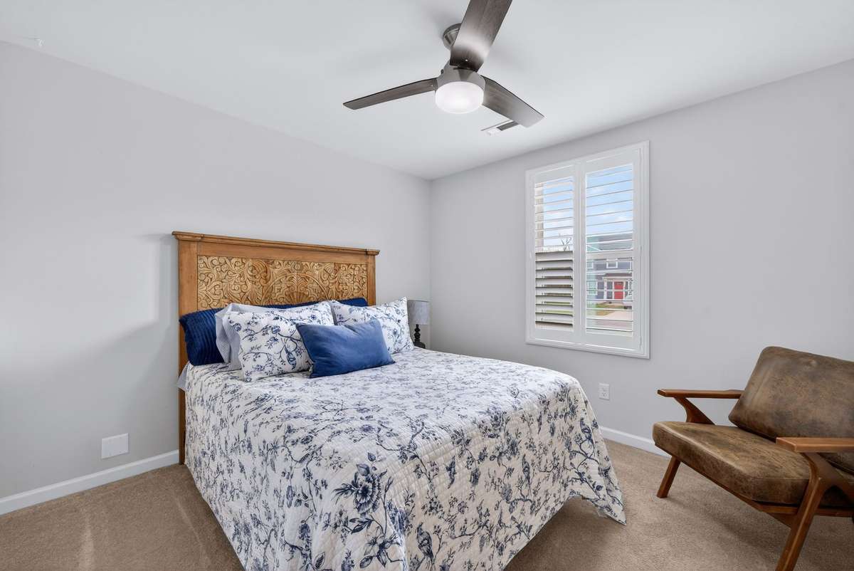 Guest bedroom