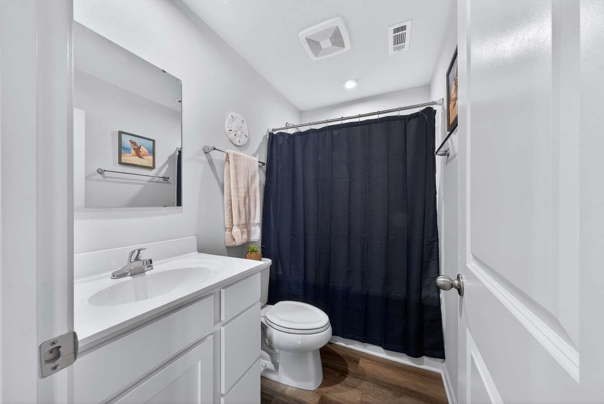Guest Bathroom