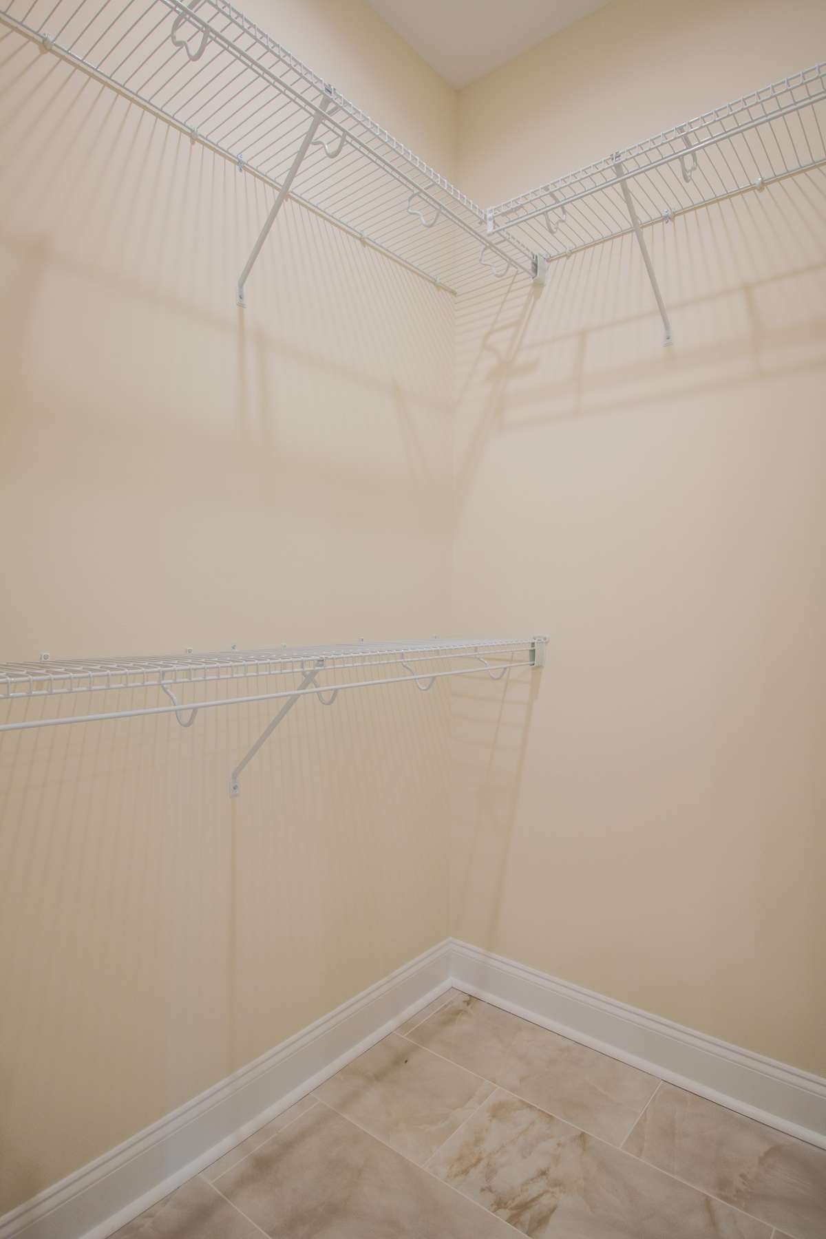 EXAMPLE>>>Spacious Walk-in Closet!!! (Primary Bathroom)