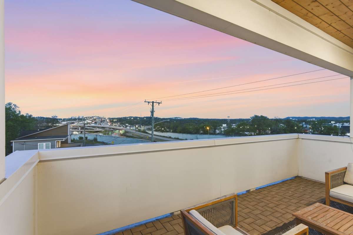 Your uninterrupted view lets you enjoy 4th of July Fireworks from the comfort of home!