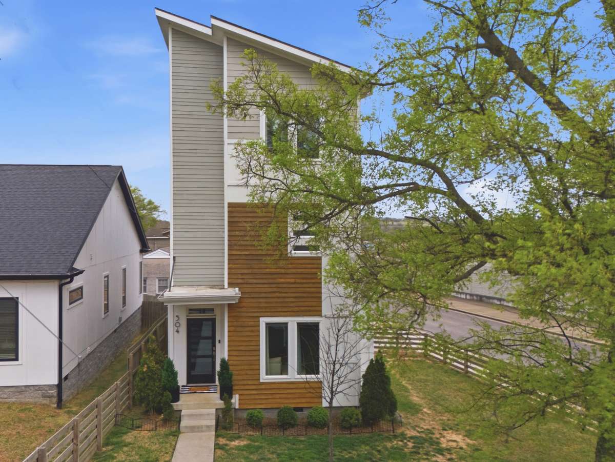 This home is in one of West Nashville’s fastest-growing and most exciting neighborhoods. It's anchored by scenic Charlotte Park, featuring brand new pickleball courts, a dog park, baseball fields, a disc golf course & more!