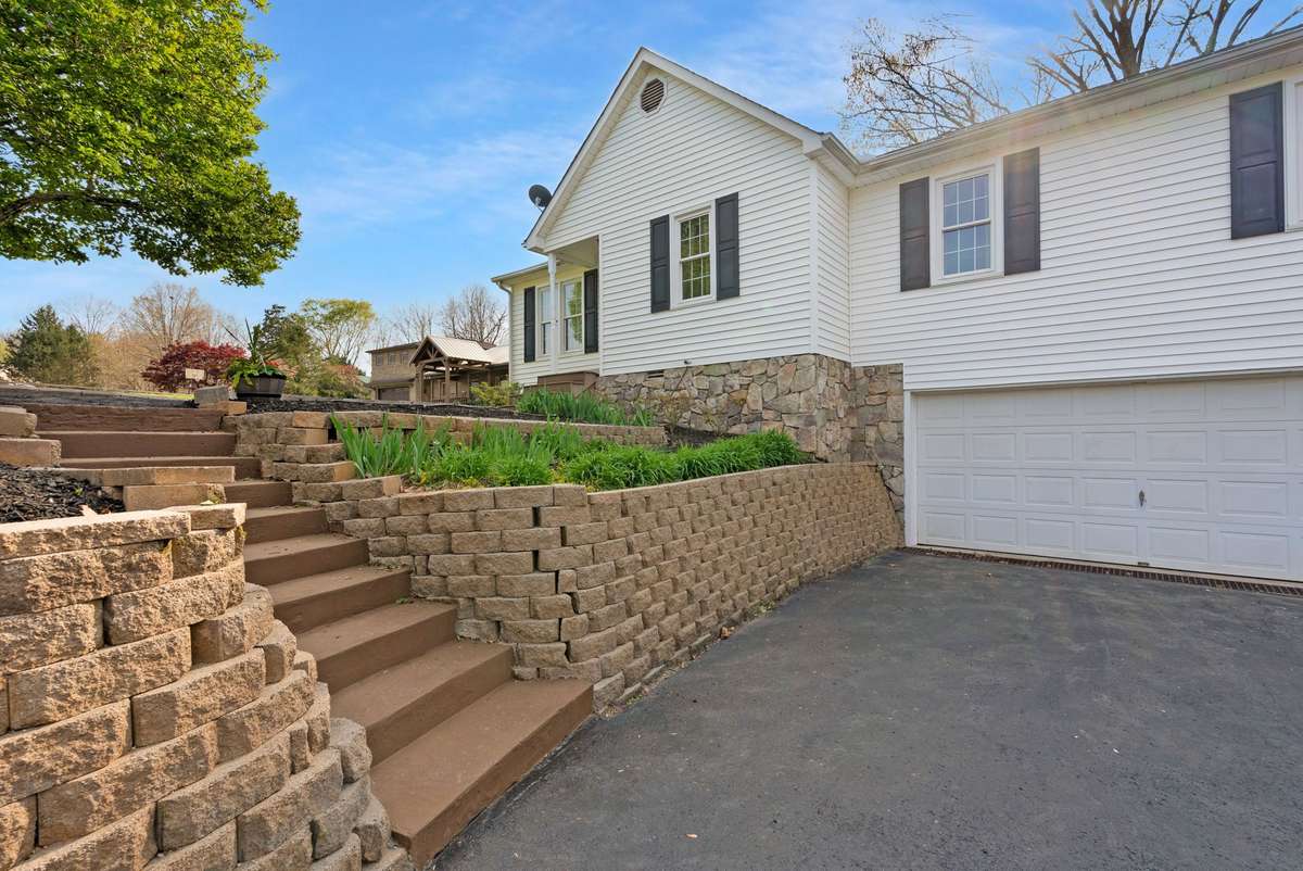 Meticulously designed landscaping leading to the front porch! 645 Wildwood Trace, Winchester, TN 37398