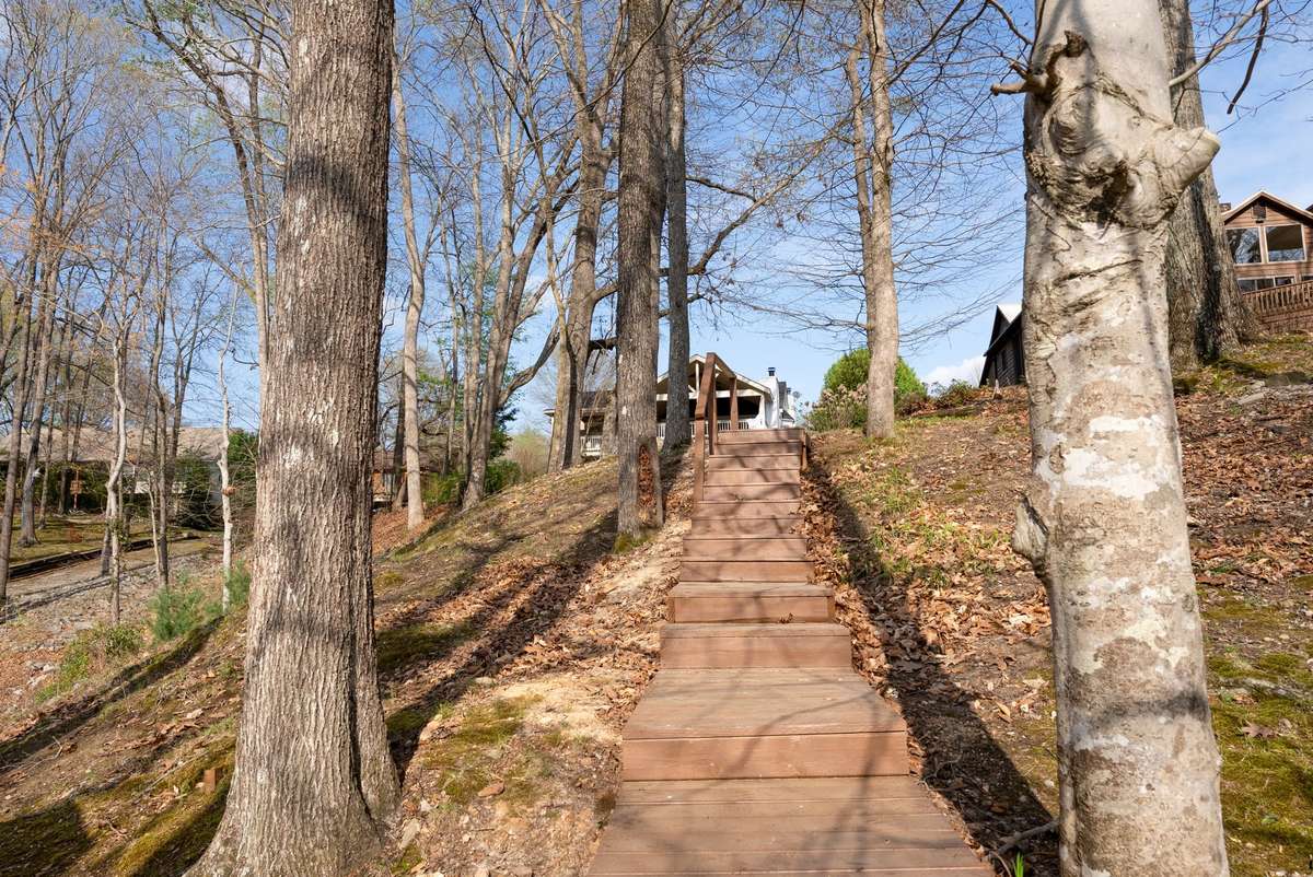 Well crafted steps leading to your own boat dock! 645 Wildwood Trace, Winchester, TN 37398