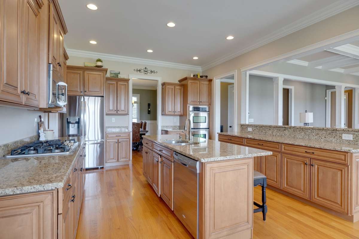 Tons of counter space