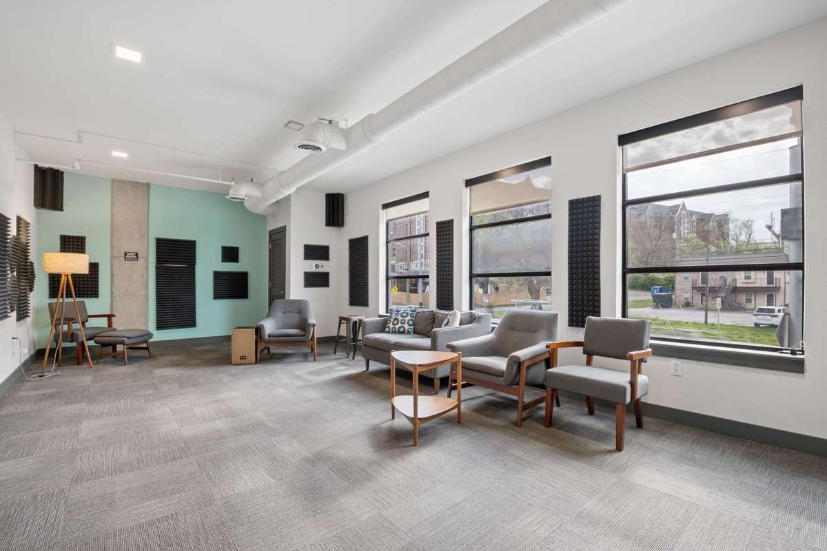 Music/recording room (in parking garage, floor "L")