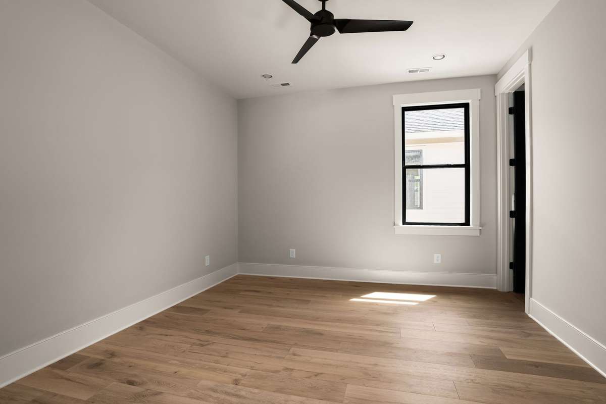 Another secondary bedroom