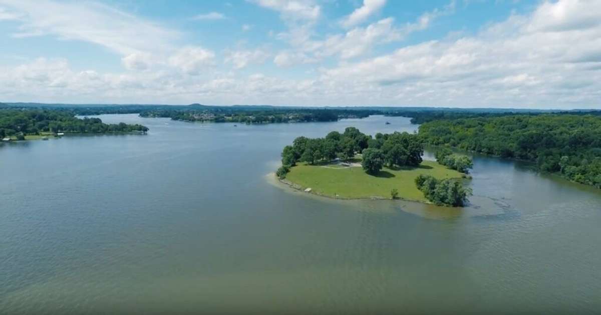 Old Hickory Lake Gallatin