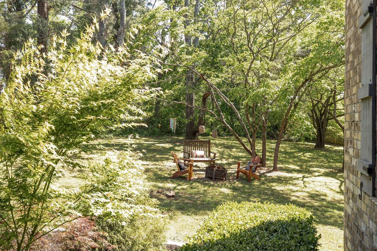Or just a reading nook on beautiful days..