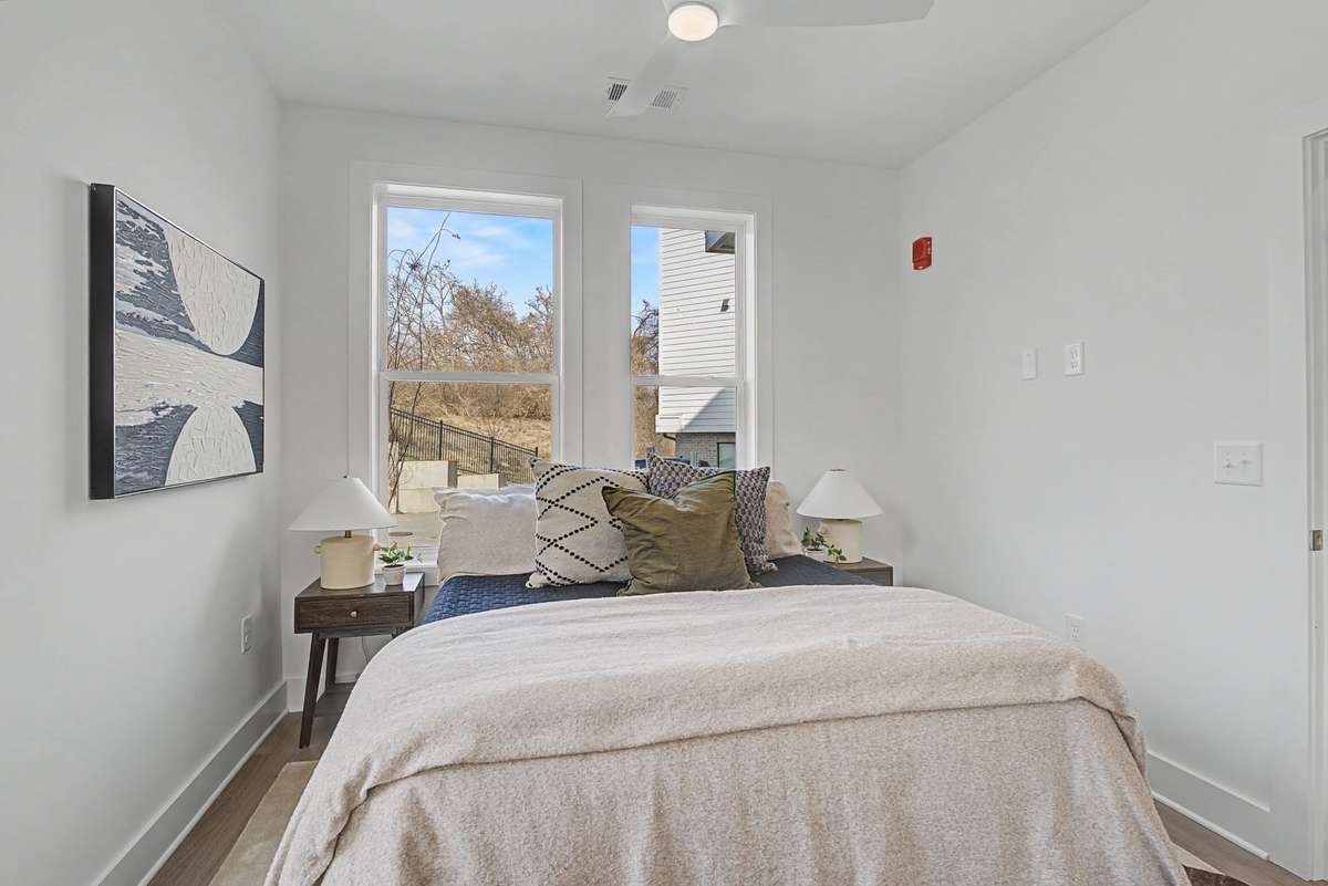 Pictures from furnished model #103