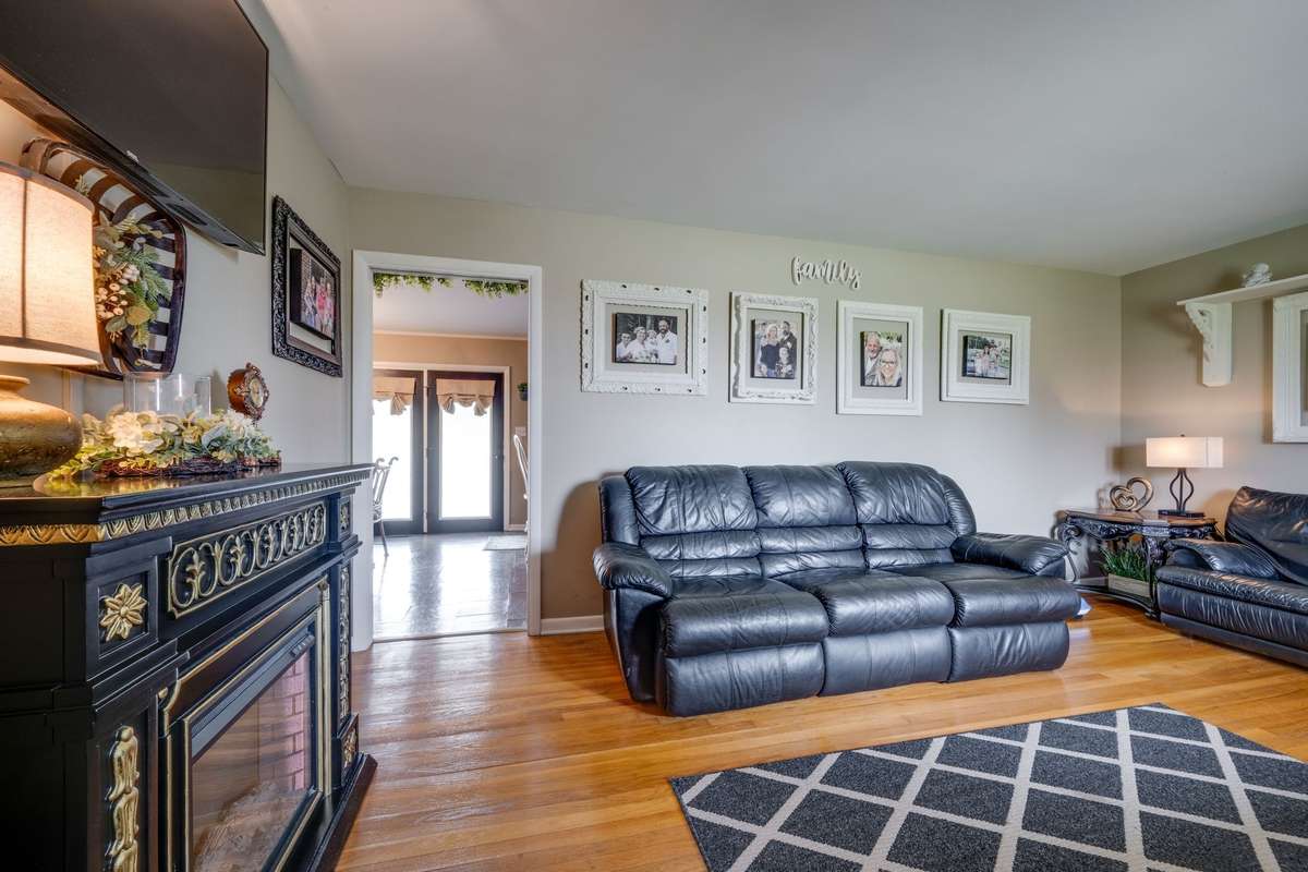 This Home is Perfect for Hosting + Entertaining