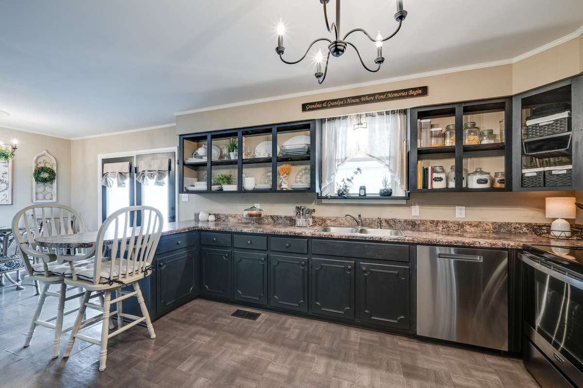 OPEN CONCEPT Kitchen w/ Breakfast Area