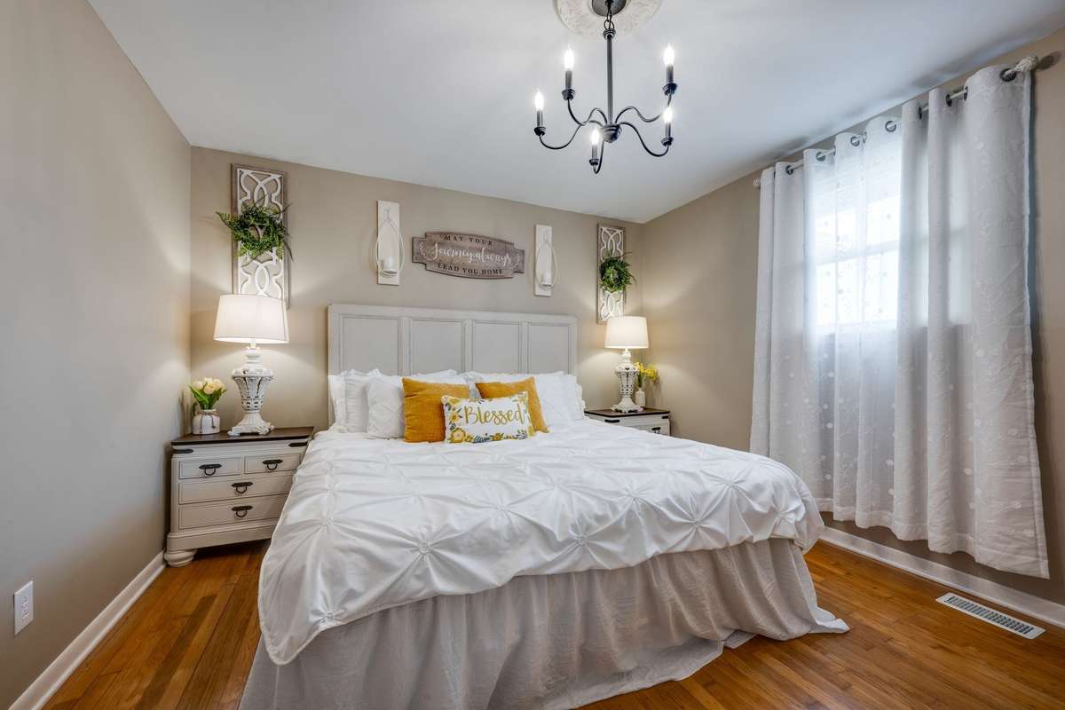 Hardwood Floors in All Bedrooms