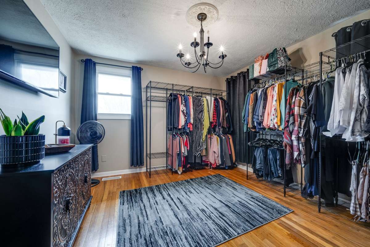 Reason for Sale: Moving Closer to Family