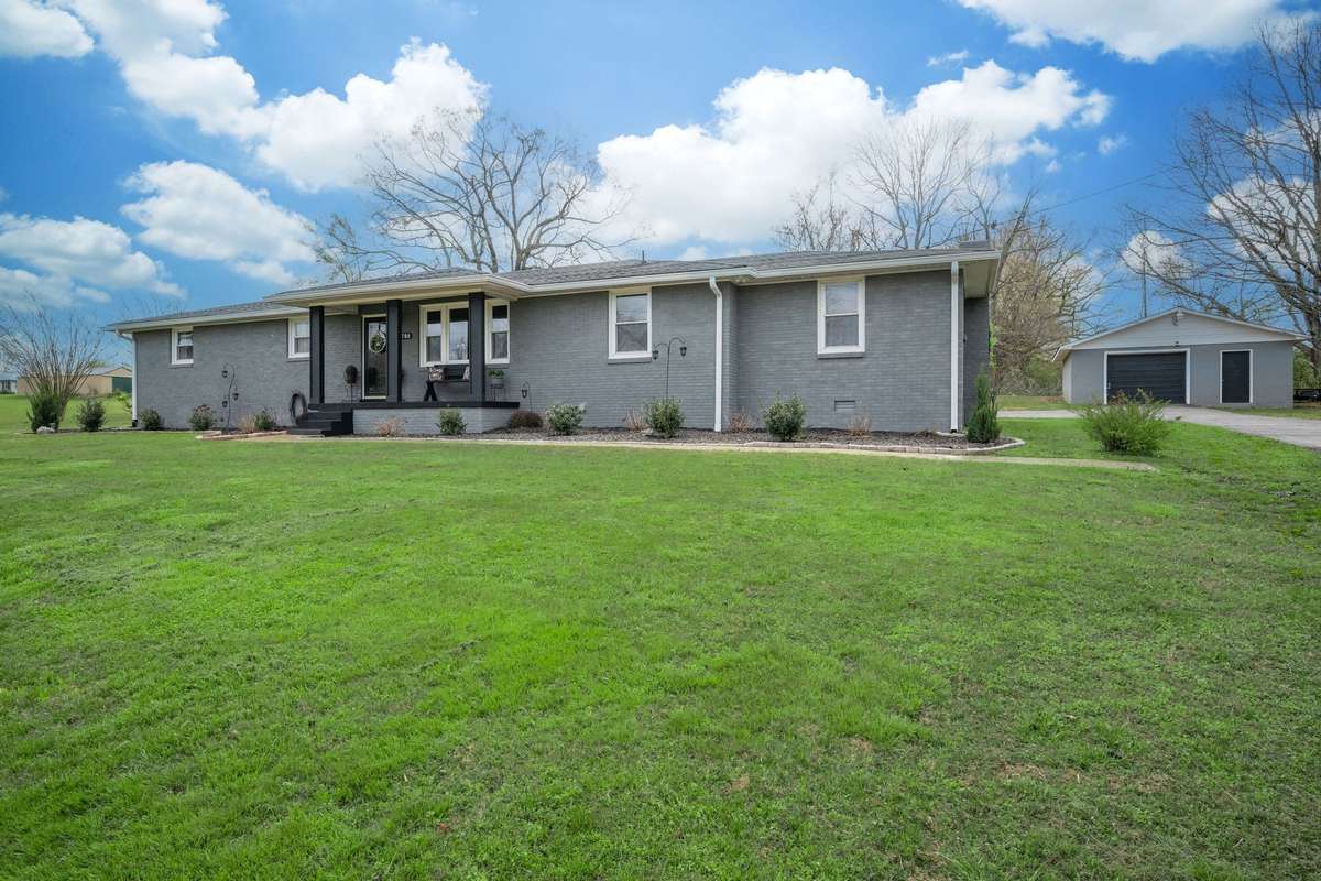 This Location is the Ultimate in Convenience w/ Small Town Charm
*Note: Green Grass Edits on all Exterior Photos