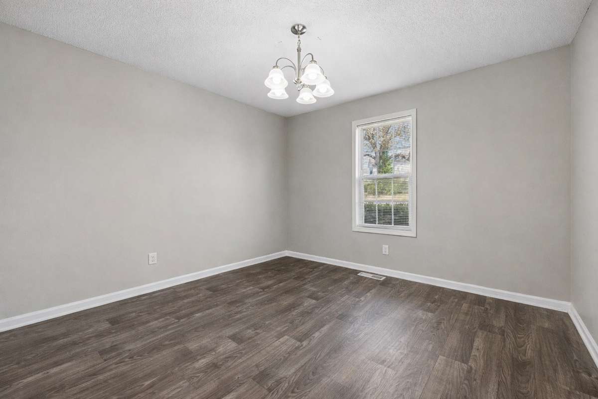 Formal dinning room
