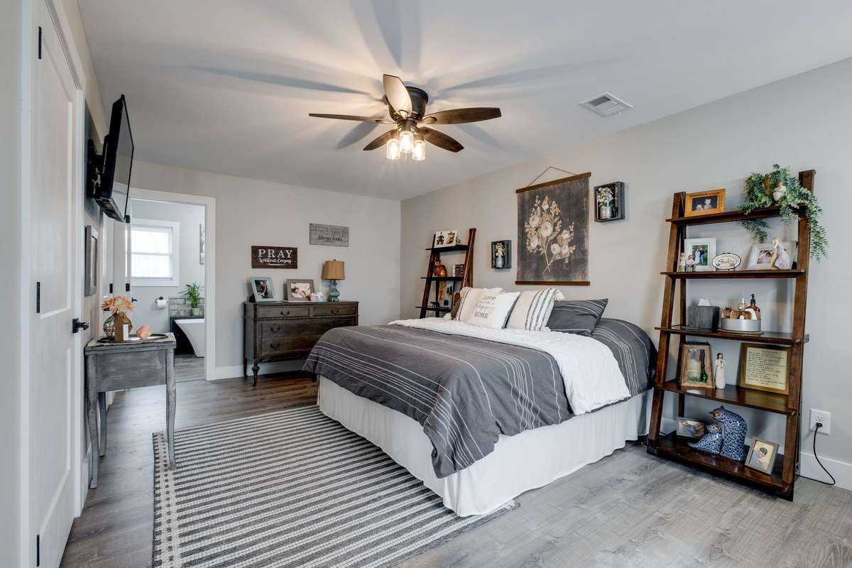 Primary Suite of Your Dreams!!!!