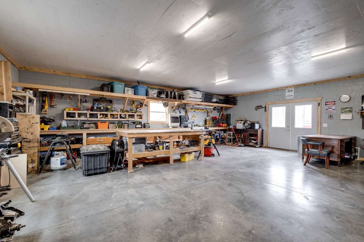 INTERIOR of the Dream Garage...this is the Finished Area that could be
Guest Quarters