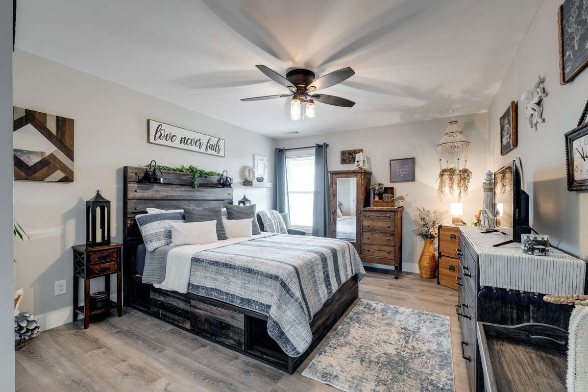 LARGE Bedrooms w/ Spacious Closets