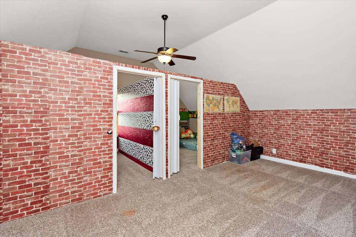 Bonus room