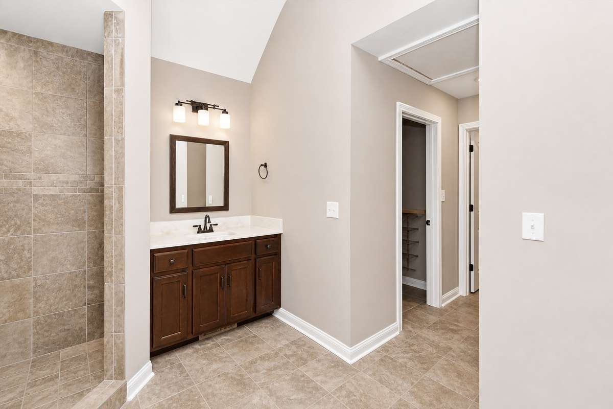 His and hers vanities, this is his-or hers! You pick!