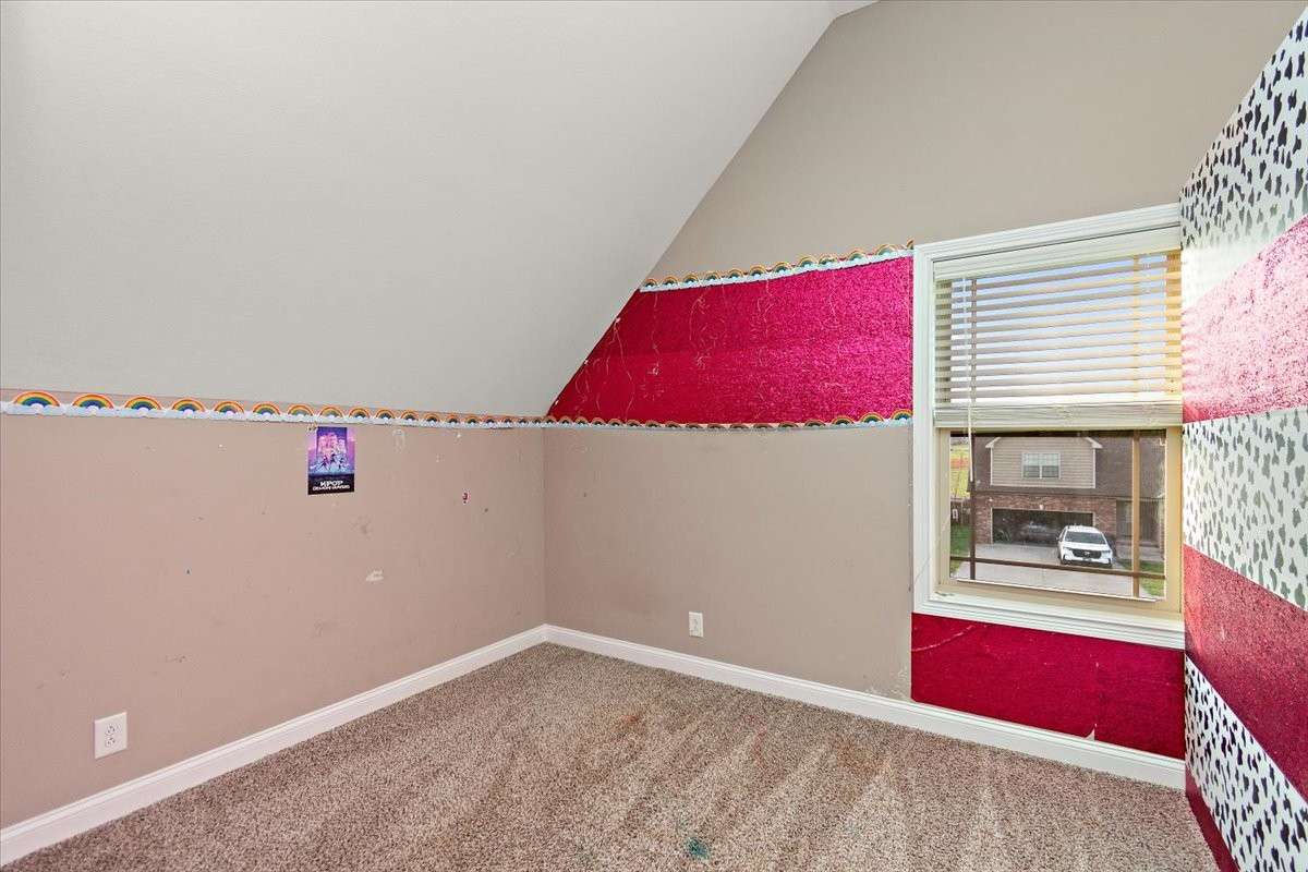 Other part of bonus room