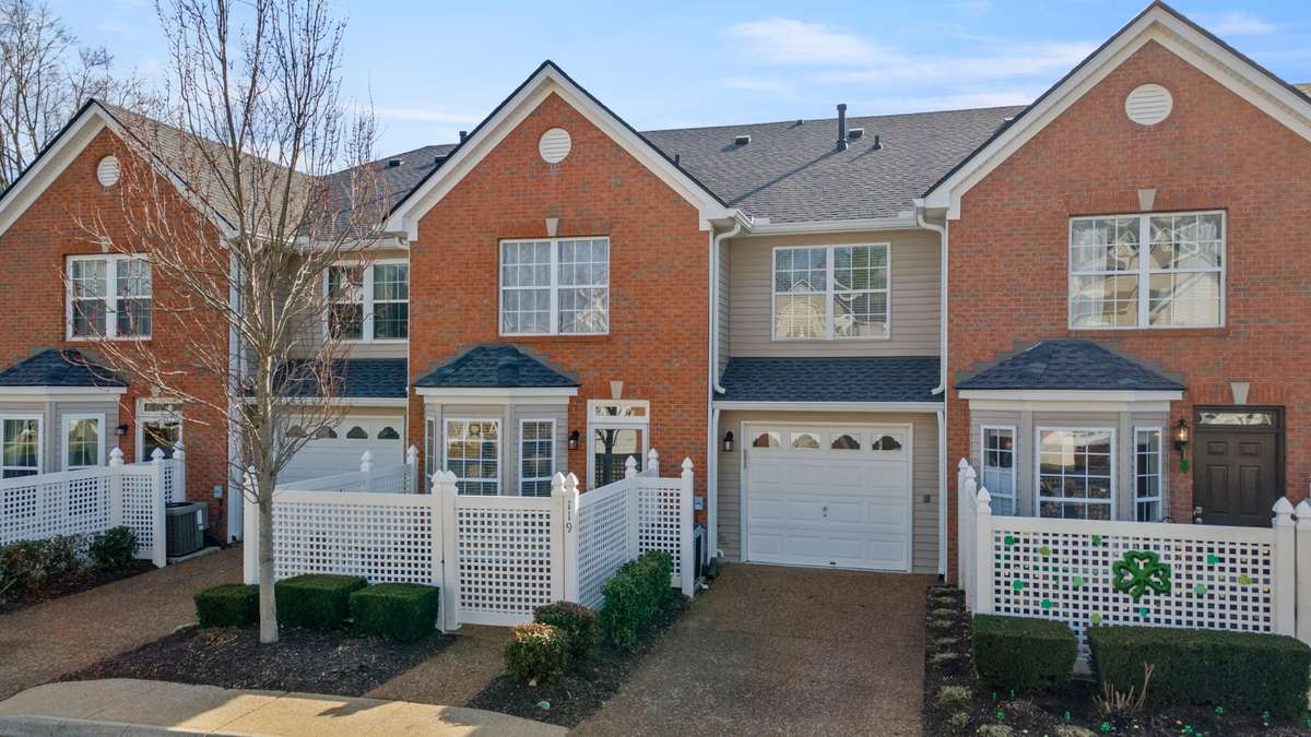 Perfectly situated off of Hillsboro Rd, opportunities in Prescott Place are a rare find...