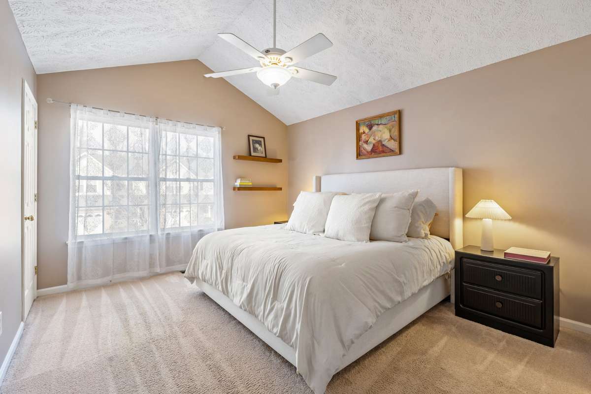 Primary Bedroom / 13x12