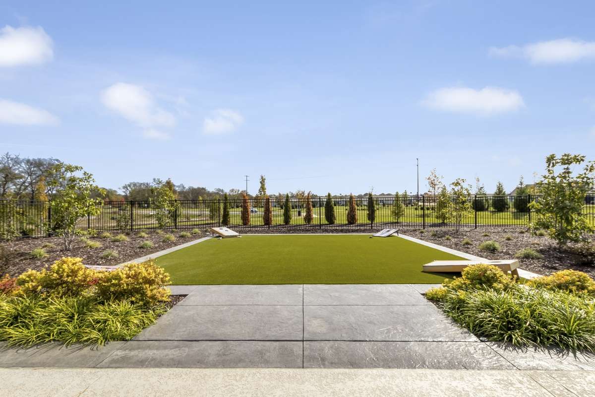 Amenity center
