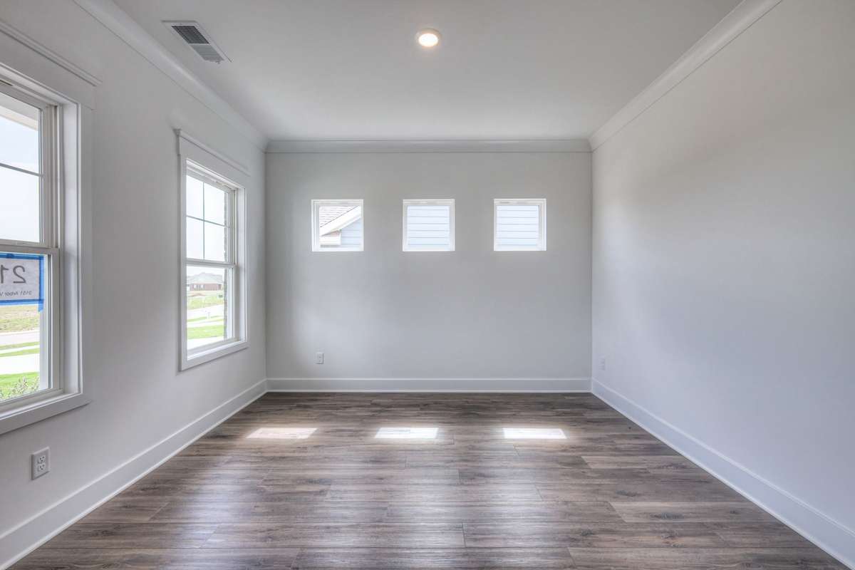 **Photos are of a model home example and not all selections will match subject property**