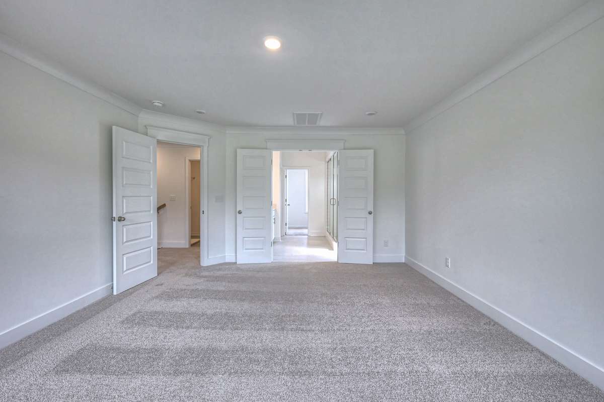 **Photos are of a model home example and not all selections will match subject property**