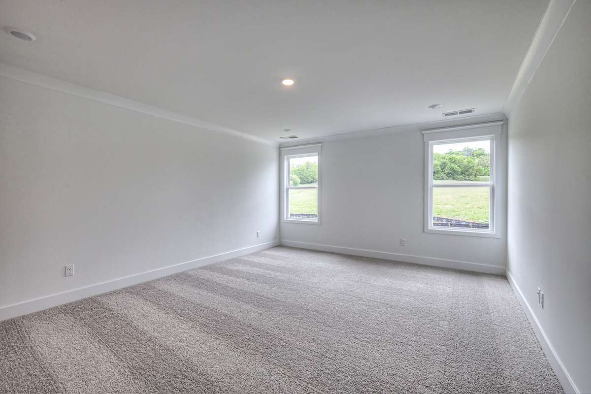 **Photos are of a model home example and not all selections will match subject property**
