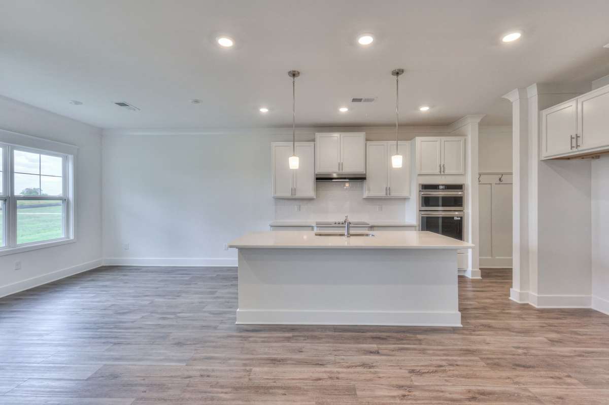 **Photos are of a model home example and not all selections will match subject property**