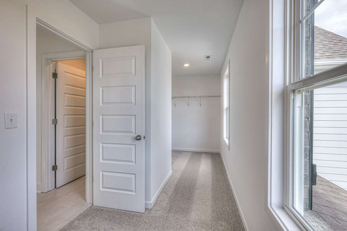**Photos are of a model home example and not all selections will match subject property**