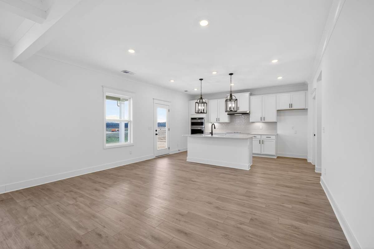 **Photos are of a model home and will not match all selections in subject property**