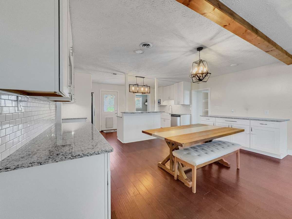 Spacious dining and prep area, perfect for everyday living and entertaining.