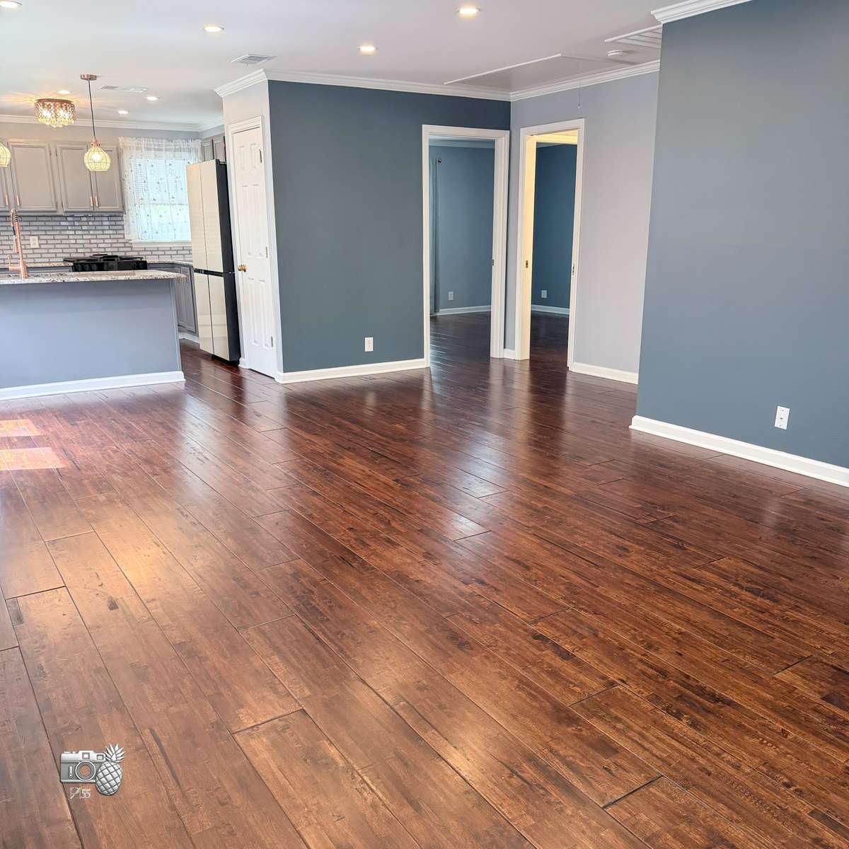 Living Room - view from opposite corner of front door