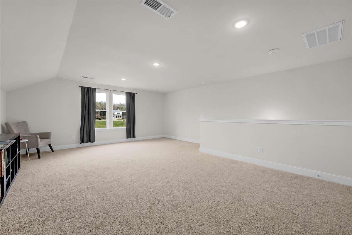 Another view of the bonus room