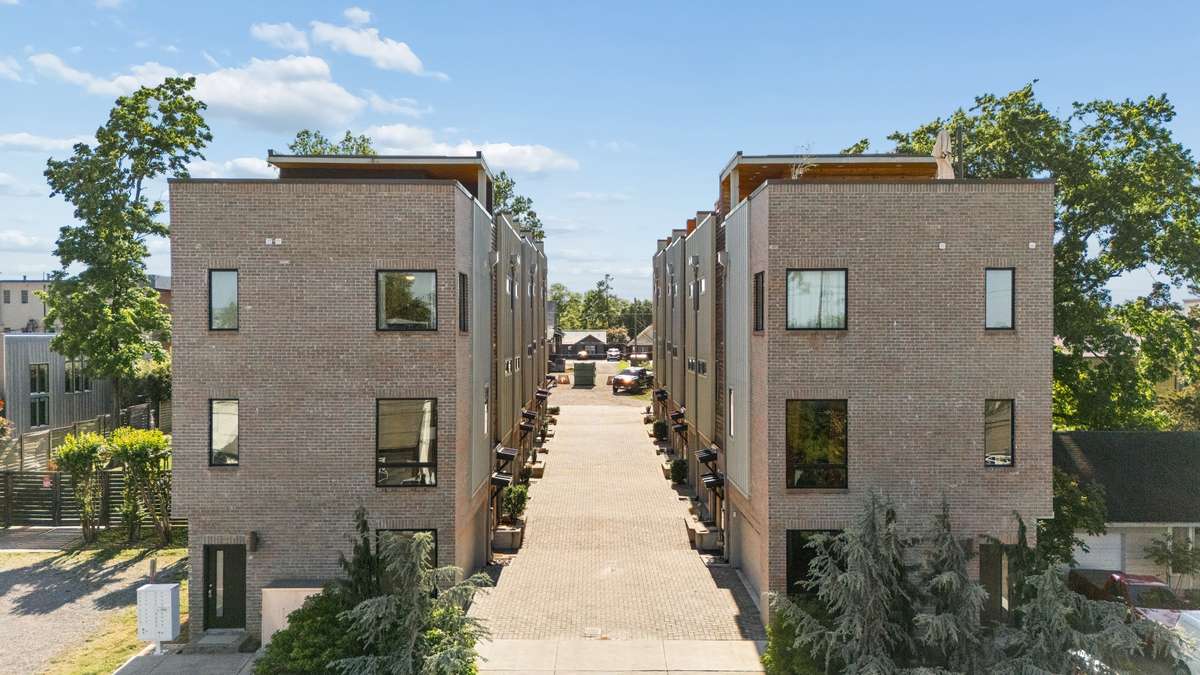 2 bedroom home with a rooftop and 2 car garage, very rare in this area!