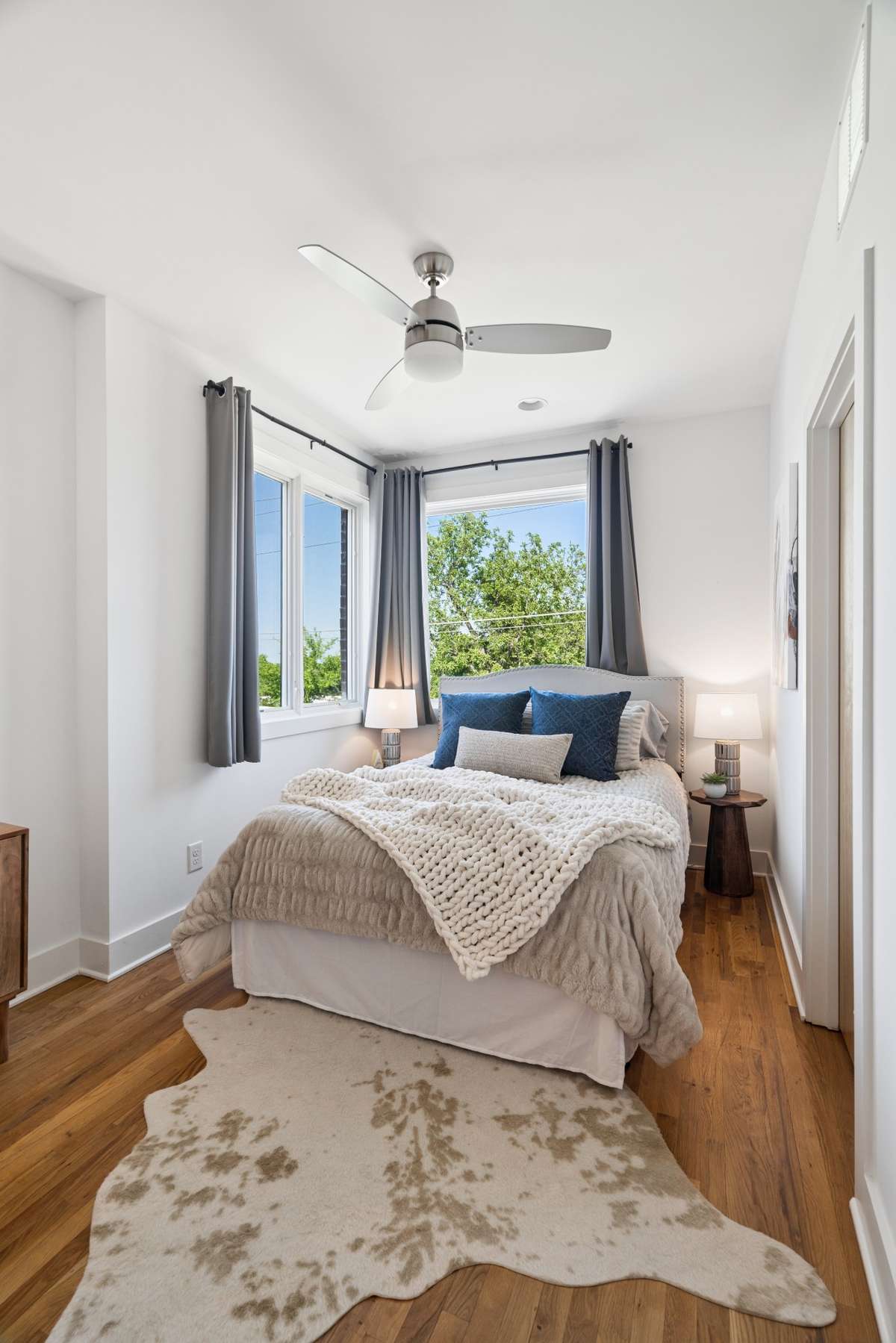 So much natural light and views