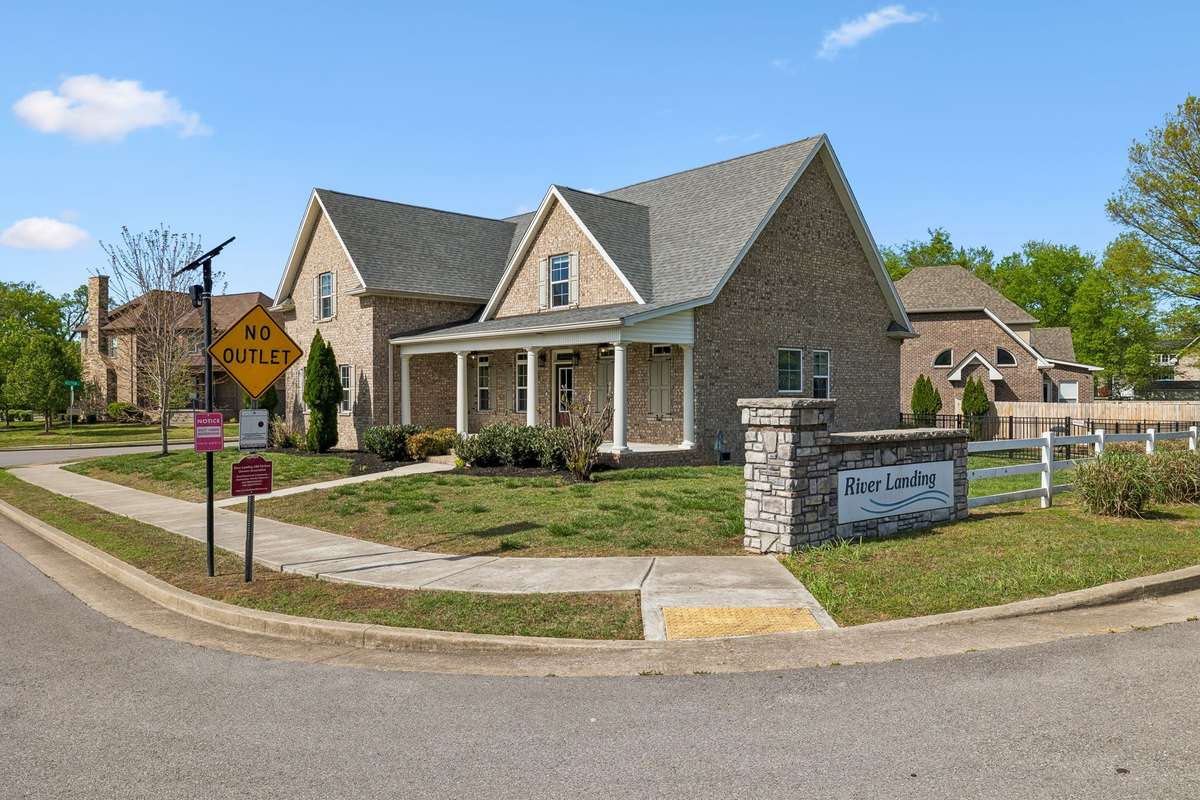 Corner lot