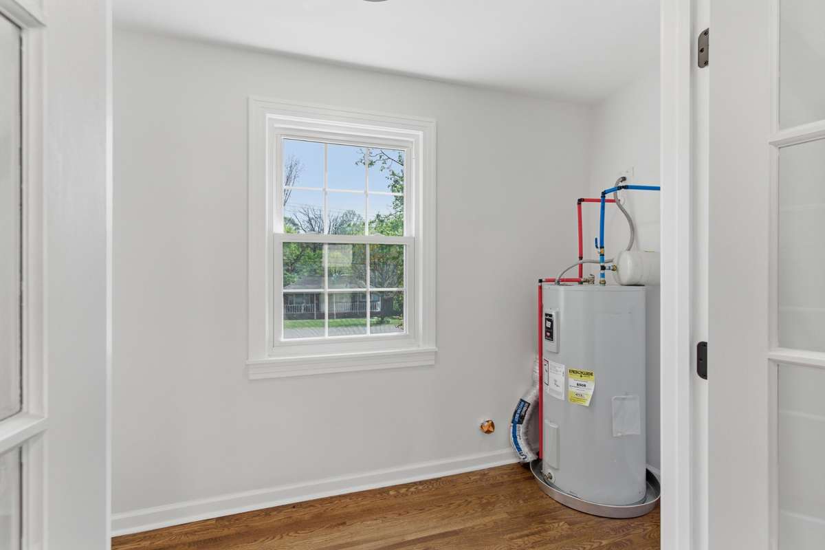 Laundry + Pantry
