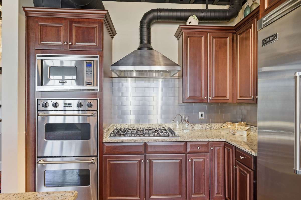 Complete Viking Appliances: Double oven, Microwave, 6 burner Gourmet chef gas burner stove, professional grade Ventillation, Viking Refrigerator