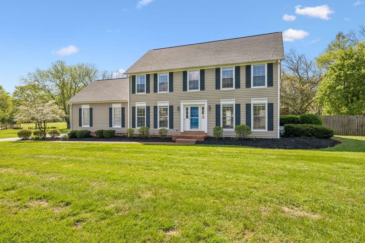 A beautiful home located in highly sought after Wal Tay Estates subdivision.