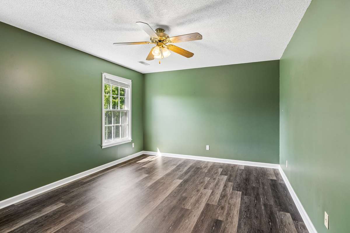 secondary bedroom