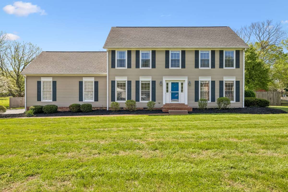 Welcome to 613 Edenburg Dr!